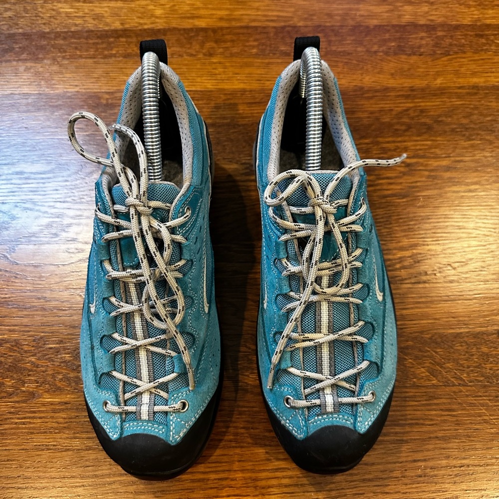 Asolo shoes